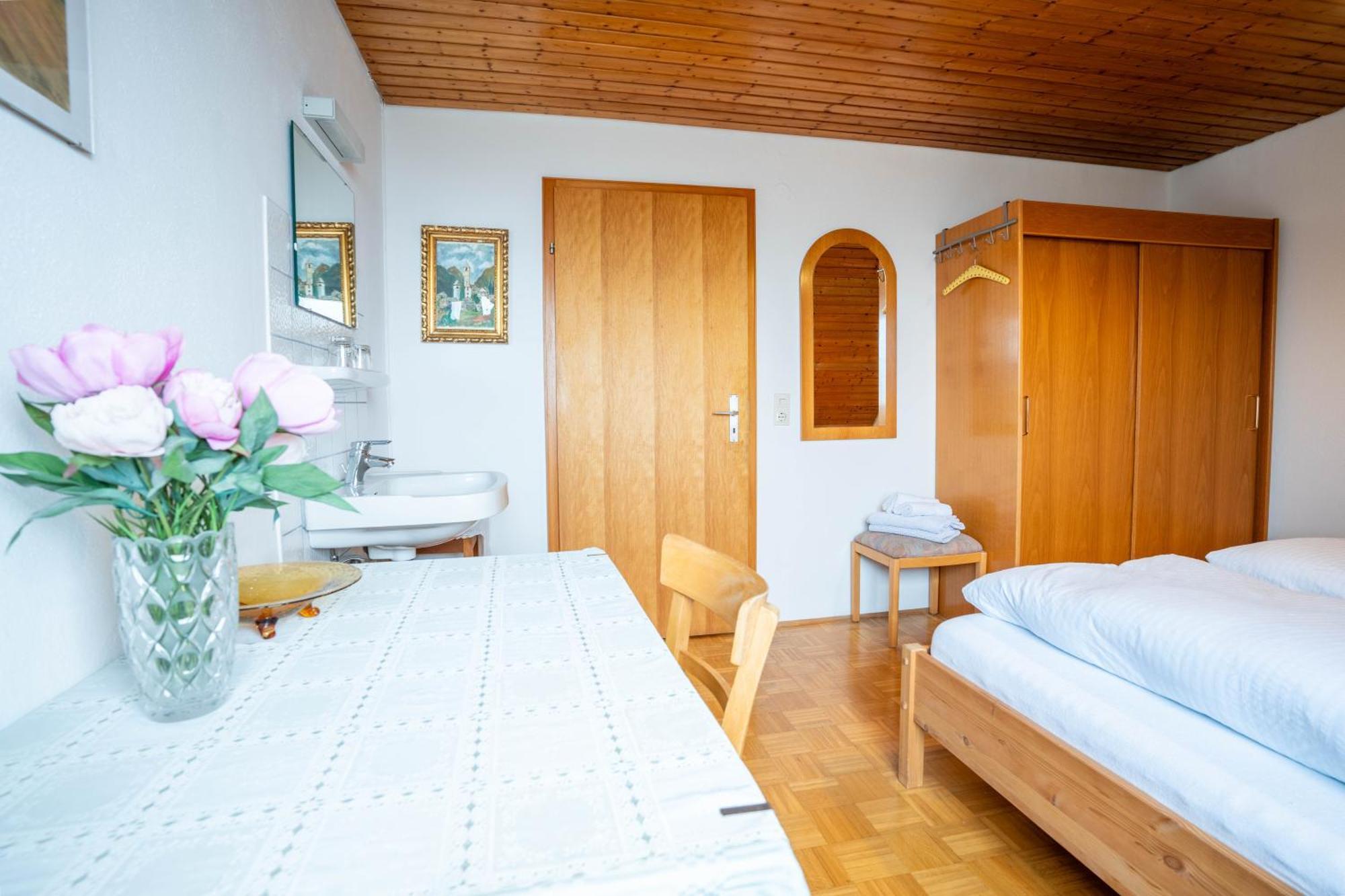 Zum Torkelhaus Otel Sipplingen Dış mekan fotoğraf