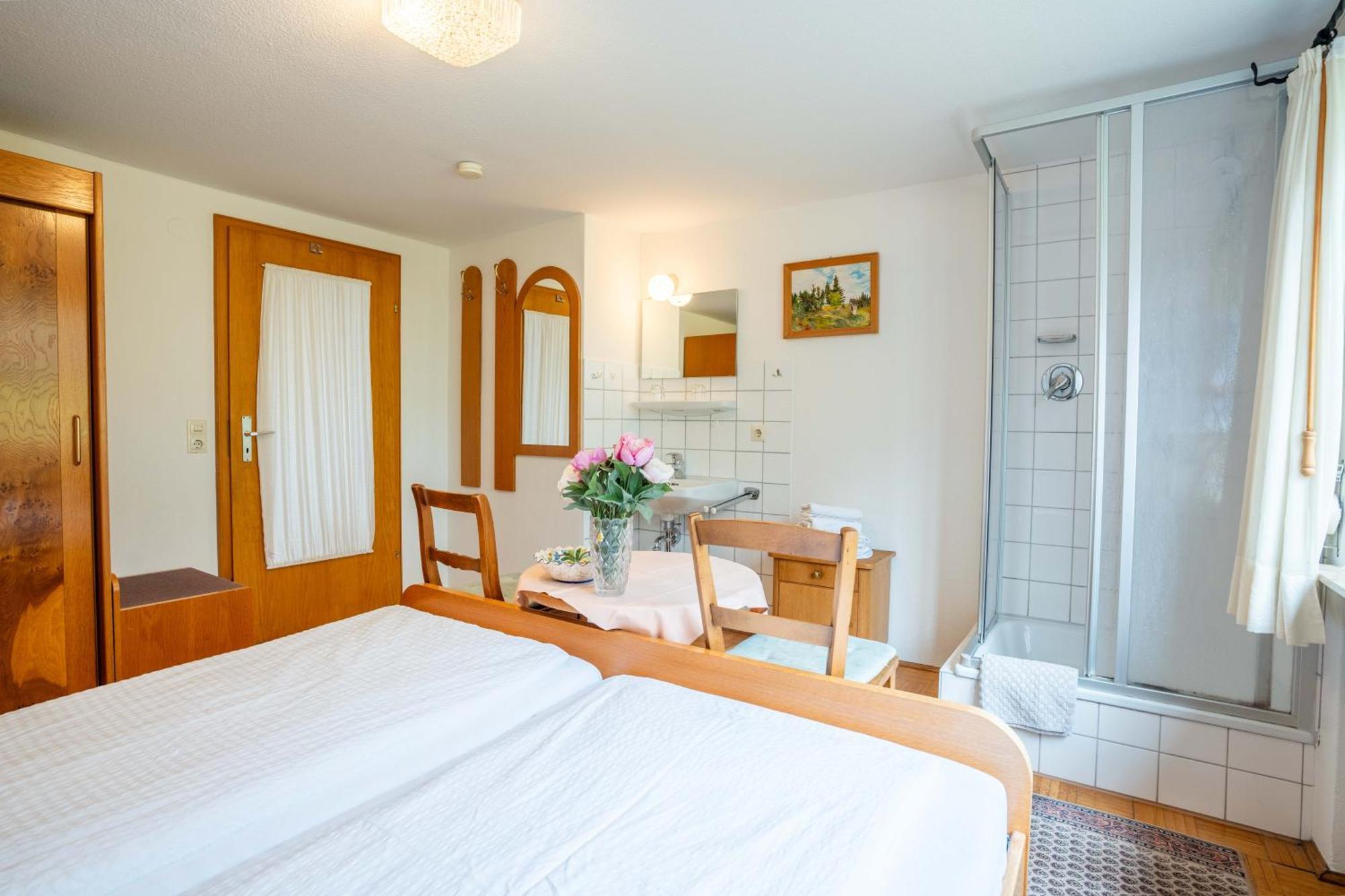 Zum Torkelhaus Otel Sipplingen Dış mekan fotoğraf
