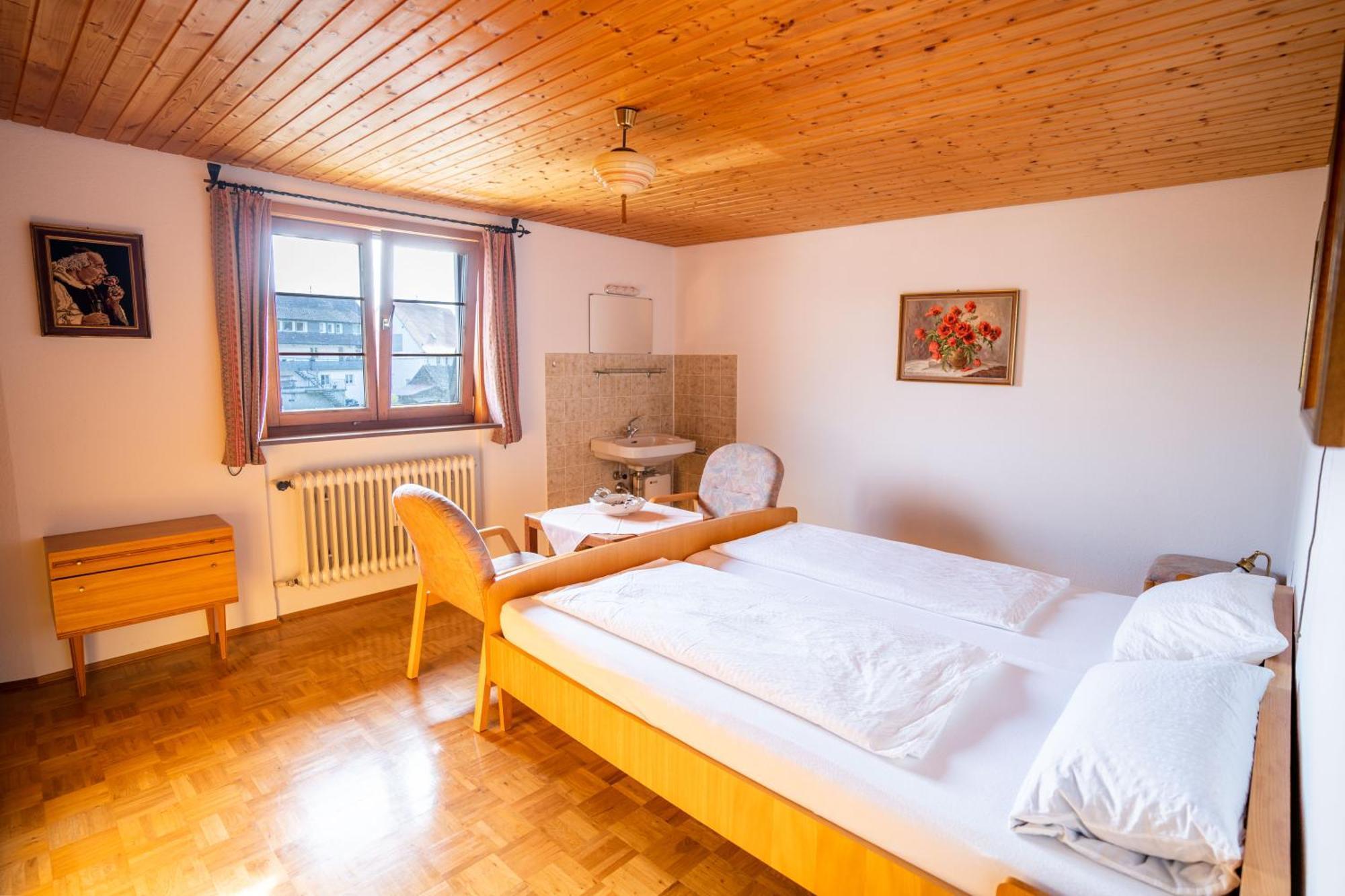 Zum Torkelhaus Otel Sipplingen Dış mekan fotoğraf